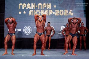CLASSIC PHYSIQUE-НОВИЧКИ